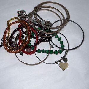 Jewelry Grab Bag, Bracelet Bag, Vintage Retro Costume Craft, ESTATE SALE